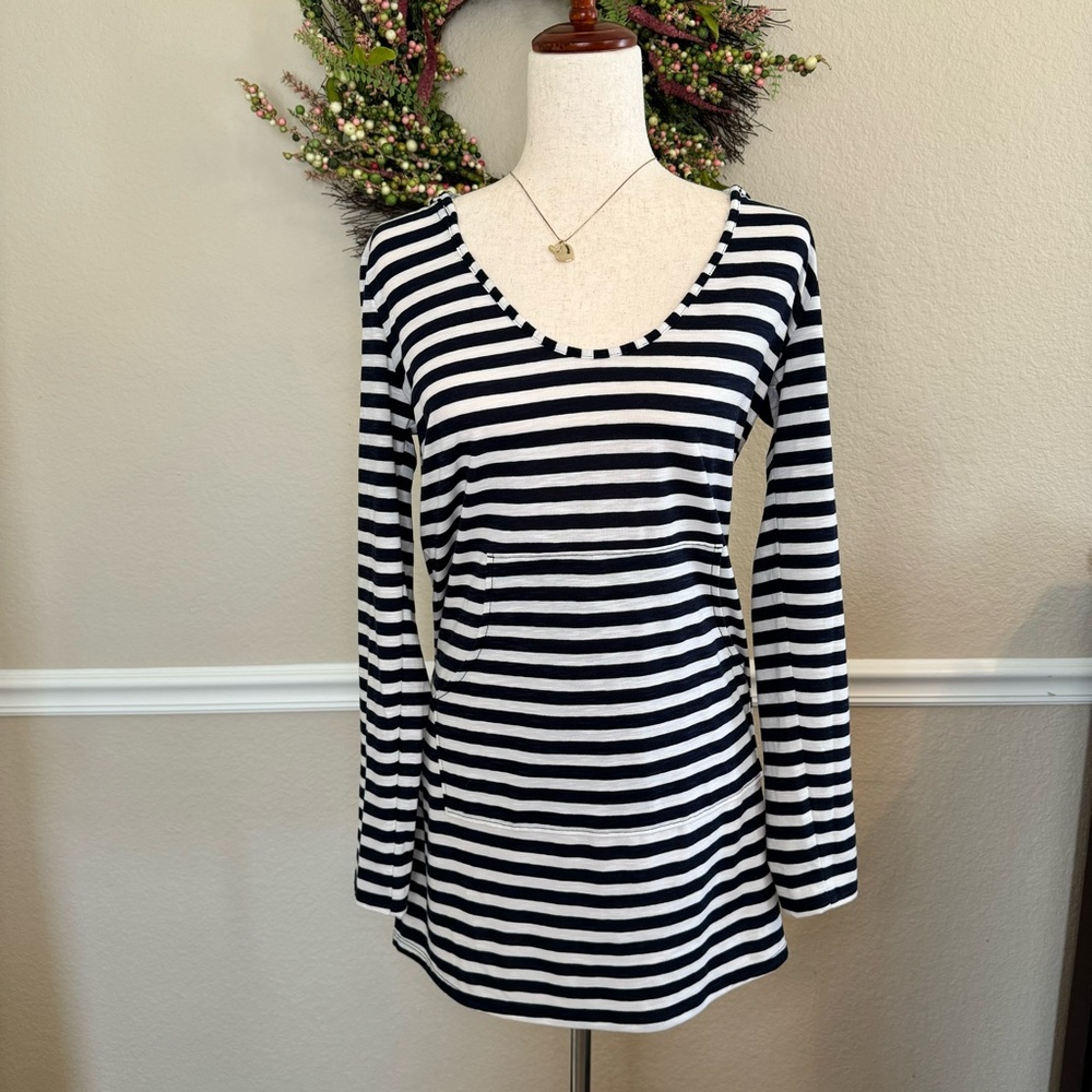 💥3/$15 Merona Striped, Hooded swimsuit cover-up Size Small
